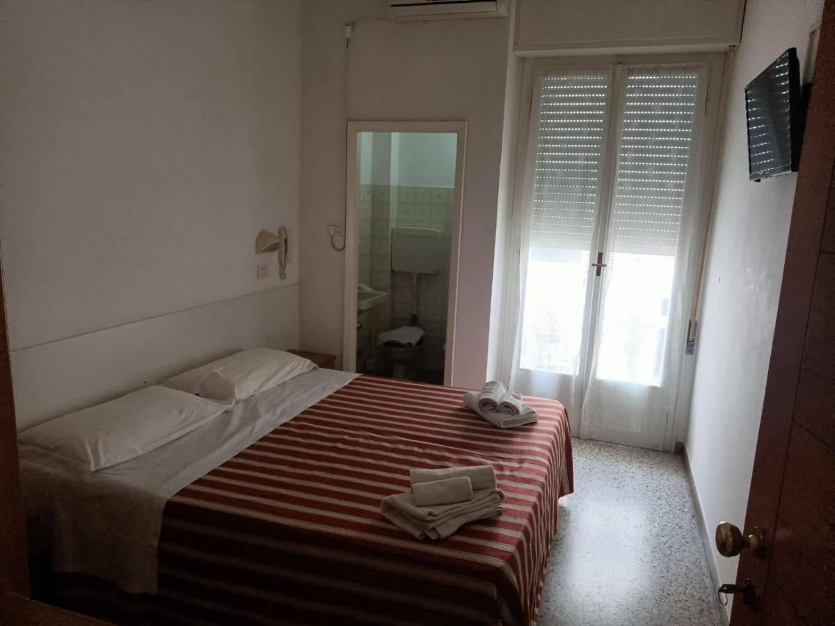 Hotel Graziella Mare Rimini Exterior photo