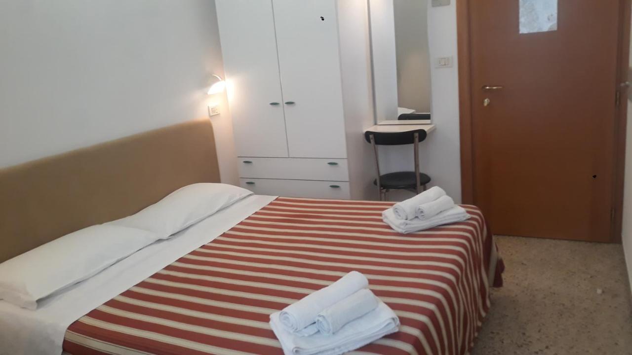 Hotel Graziella Mare Rimini Exterior photo