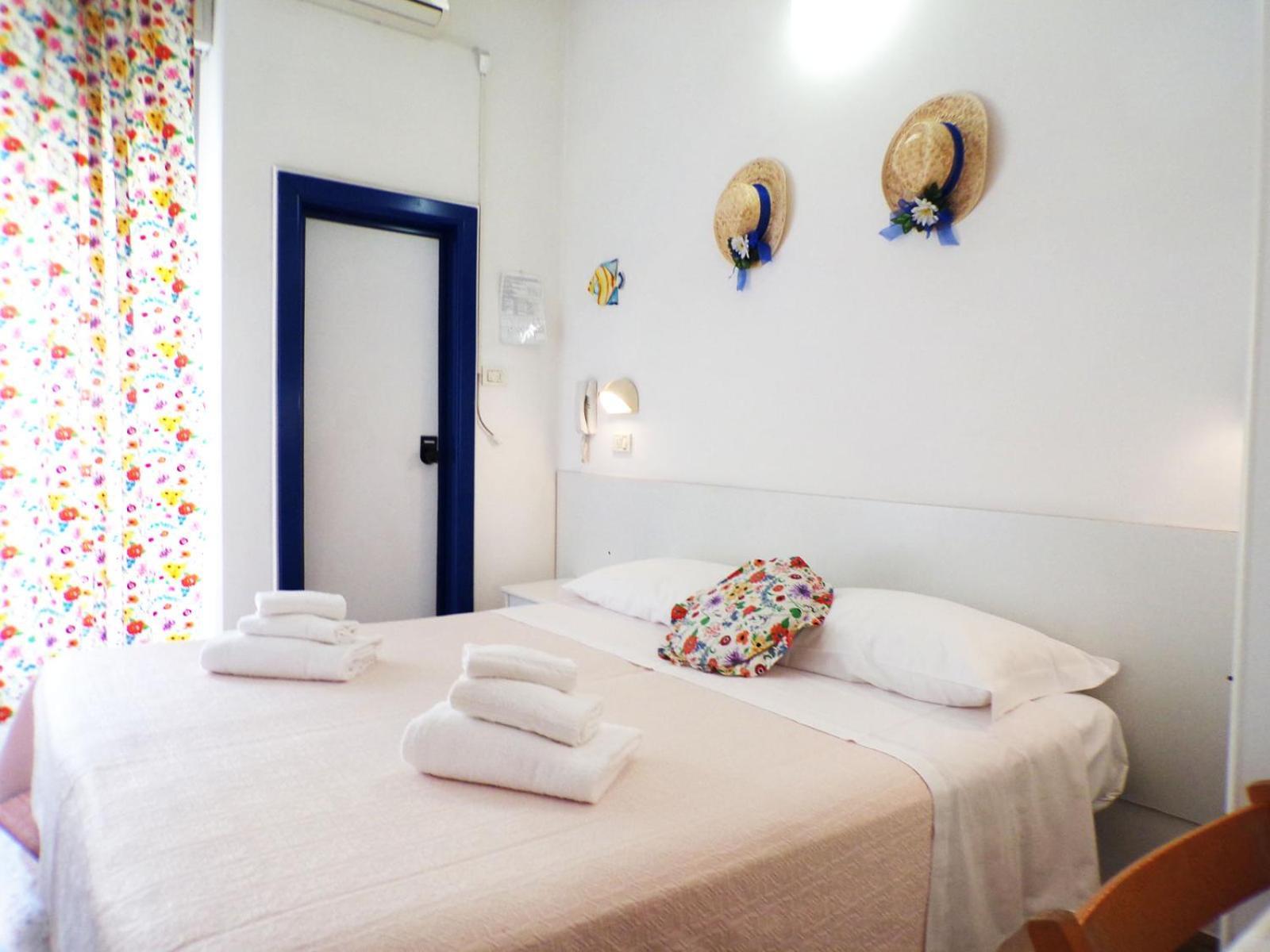 Hotel Graziella Mare Rimini Exterior photo